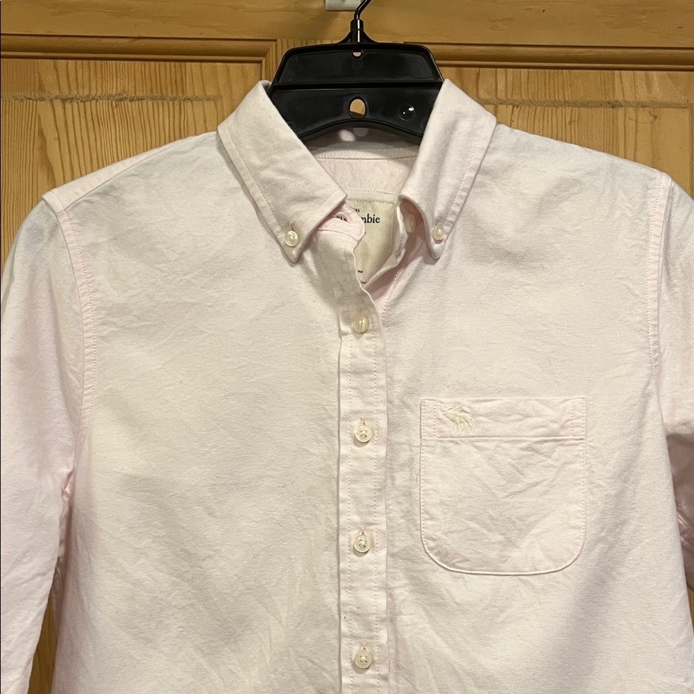 Abercrombie & Fitch Light Pink Long Sleeve Button-Down Shirt Sz S